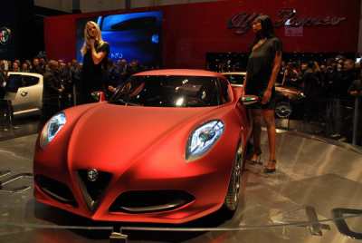 4 C concept-новий спорткар від Alfa Romeo